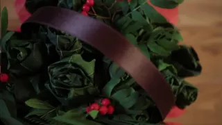Платье из кленовых листьев!
