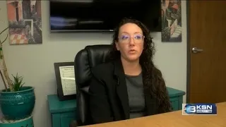 Advocates prepare immigrants for more ICE activity in Kansas
