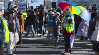 Top News - Trump ‘dëbon’ LGBTQ/ Jo mbrojtje për personat me orientim ndryshe seksual