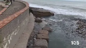 Mareggiate Prov Salerno sopralluoghi genio civile 16feb