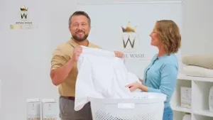 Royal Wash Pure Essence Magic Box - żel do prania 3L | Mango.pl