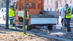 Tv Klan - Hiqen pllakat e trotuarit të bulevardit