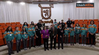 Rector Palominos recibió a estudiantes de la Usach que participaron en los FISU American Games 2026