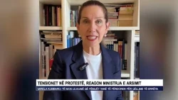 Tensionet në protestë, reagon ministrja e Arsimit