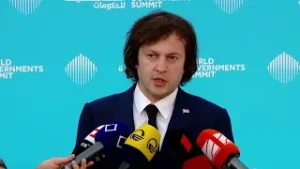 "შეიძლება შედგეს ჩვეულებრივი, ჯანსაღი მსჯელობა, რა პლუს-მინუსები აქვს მაგალითად, ევროინტეგრაციას"