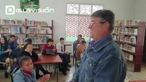 Celebran peña "Tras las huellas de la historia" en la biblioteca municipal Julio Antonio Mella