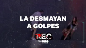 LA DESMAYAN A GOLPES - LES ROBAN EL AUTO - #REC