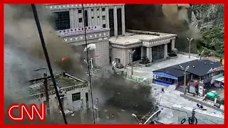 Brutal floods in China and Nepal: catastrophic footage and the latest details here
