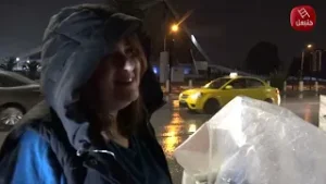 ومتاع الناس مايدفيش... انا فوقي 10 دينارات... دافي بيها