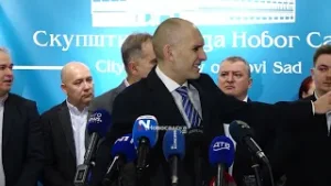 OPOZICIJA U NOVOM SADU ZATVARA OČI pred nasiljem blokadera