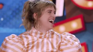 Ippolita Baldini: “Ho comprato casa… ma il proprietario deve MORIRE prima ?” ​| Only Fun Comico Show