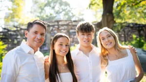 Dad joins TikTok to find stem cell match for 15-year-old son