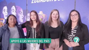 Becas y financiamiento desde el Gobierno Nacional para mujeres ecuatorianas