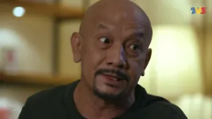 [CLIP] Melastik Ke Hatimu: Ep 1 - Haura Ni Banyak Sangat Tengok Drama Korea Ni | Tonton