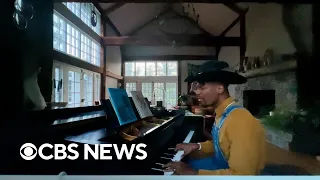 Watch: Jon Batiste plays beautiful musical tribute to Dolly Parton