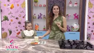 Annem Mutfakta |  Börek Tadında Pankek & Kilo Aldıran İçecek