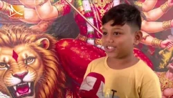 গাবতলীর বড়বাজারে সম্প্রীতির অনন্য চিত্র, পাশাপাশি দুর্গাপূজা ও নামাজ আদায় | Mohona TV