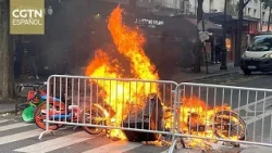 Violence erupts in France during protests against the deterioration of public services