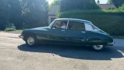 PLAK-O: Arnaud and his 1972 DSpécial