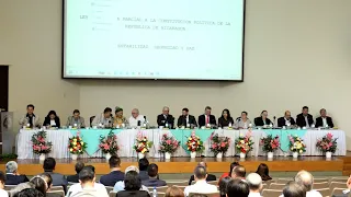 Investors and Business Leaders Back Partial Constitutional Reform