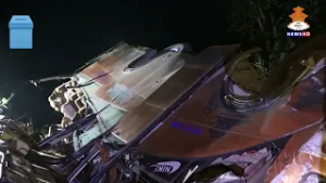 पोखराबाट काठमाडौँतर्फ आइरहेको रात्रिबस धादिङमा त्रिशूली किनारमा खस्यो एक विदेशी सहित १९ जनाको मृत्यु