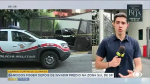 Bandidos invadem prédio em SP usando controle clonado