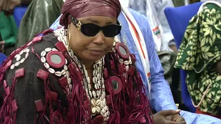 PRESIDENT BARROW MEETS GAMBIAN COMMUNITY IN GABON