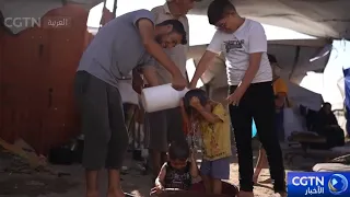 غزة: صيف أسير داخل الخيام