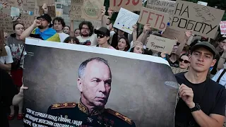 Ukraine : Oleksandr Syrskyi remplacé par Mykhaïlo Drapatyi à la tête de l'armée