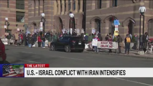 Demonstrators in New Haven rally against military action in Iran