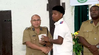 Cops Celebrate Kids Who Did The Right Thing