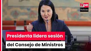 President Keiko Fujimori leads Council of Ministers session after her return from the U.S.