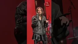 🎶 أيام قرطاج الموسيقية | عرض "العودة إلى جذوري" لملكة عويج بتفاعل من الفنانة أمينة فاخت 🎤✨🇹🇳