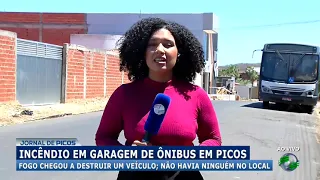 Incêndio em garagem de ônibus em Picos: fogo chegou a destruir 1 veículo; não havia ninguém no local
