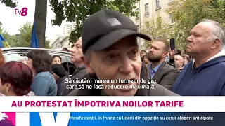 „Ei se jură că nu fură, gazu-i scump peste măsură”: Protest la ANRE împotriva noilor scumpiri
