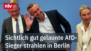 The AfD party leadership in Berlin appears with chests puffed out and broad smiles | ntv