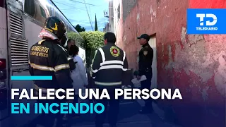 Firefighters discover a body after putting out a house fire in Venustiano Carranza