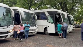 Destinos de Buses Alegres para vacaciones agostinas
