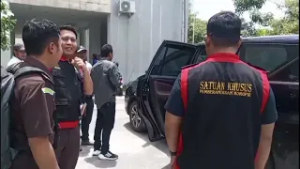 KEJARI GELEDAH DUA OPD TERKAIT DUGAAN KORUPSI BANSOS - MHI 6/3/2026