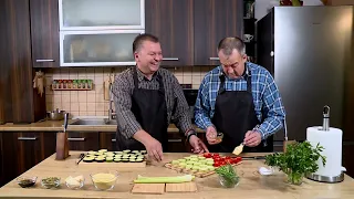 România în bucate: Costiţe afumate şi piept de porc la cuptor @TVR Tg Mureş)