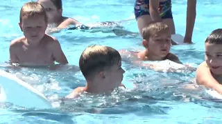 BESPLATNA ŠKOLA PLIVANJA NA BAZENU