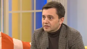 Առավոտ լուսո. Վալերի Սահարյան