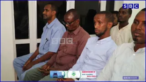 UGAAS SHEEKH MUSTAFE OO MUQDISHO KAGA DHAWAAQAY GUDDI 11 XUBNOODA OO U ADEEGI DOONA BEESHA EELAY.