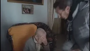 Los vecinos de Grazalema, preocupados por lo que han dejado tras su desalojado - laSexta Noticias