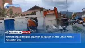 Tim Gabungan Bongkar Sejumlah Bangunan Di Atas Lahan Pemda