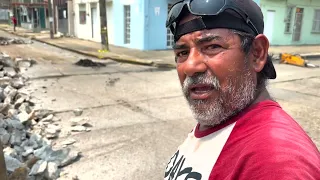 CMAS repara drenaje en el Centro de Coatzacoalcos