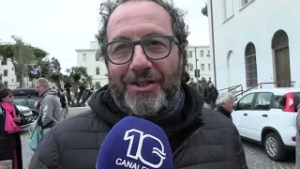 Civitavecchia, i cittadini dicono "no" al progetto del biodigestore - Canale 10