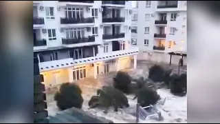 Последствия шторма в Сочи