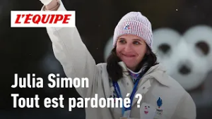 Biathlon : Médaillée d'or, Julia Simon fait-elle oublier ses déboires ?