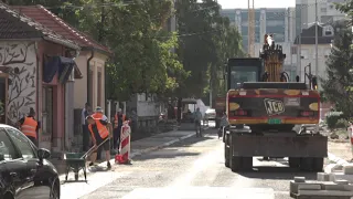 U toku radovi na rekonstrukciji dela trotoara u ulici Heroja Maričića
